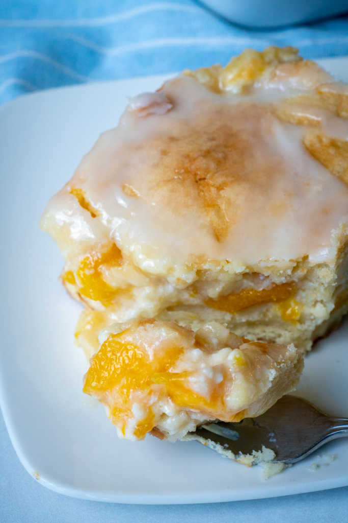 Peaches and Cream Cheesecake Bars 12 Tomatoes