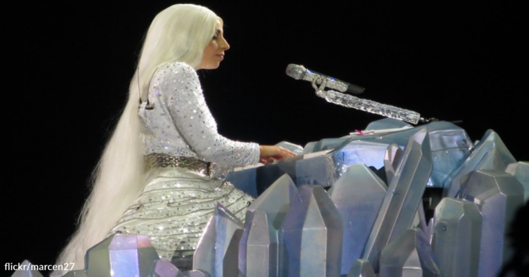 Lady Gaga Shares A Tutorial On How She Makes Pizza At Home