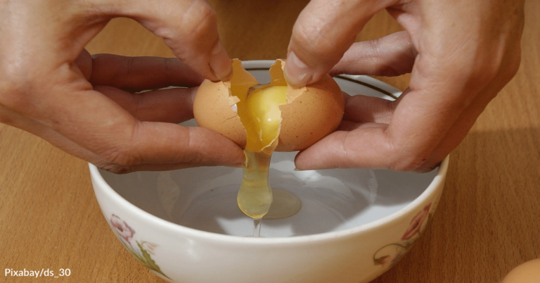 Chef Shares Easy Hack To Get Eggshells Out Of Your Food