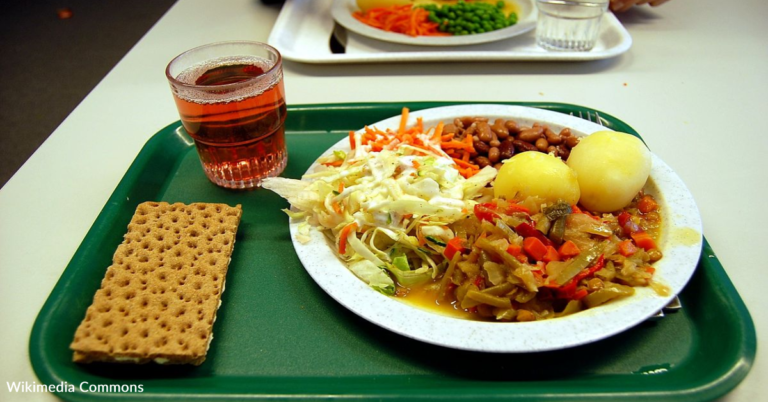 Athletes Are Revealing What It’s Like To Eat At The Olympic Dining Hall