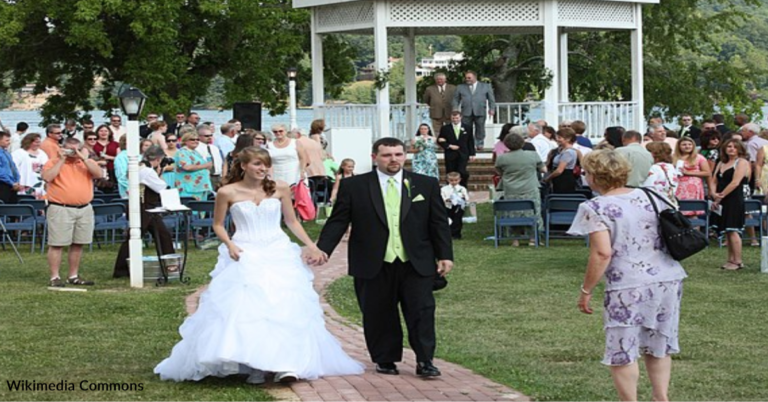 Husband Surprises Wife With Lost Wedding Tape 14 Years After The Ceremony