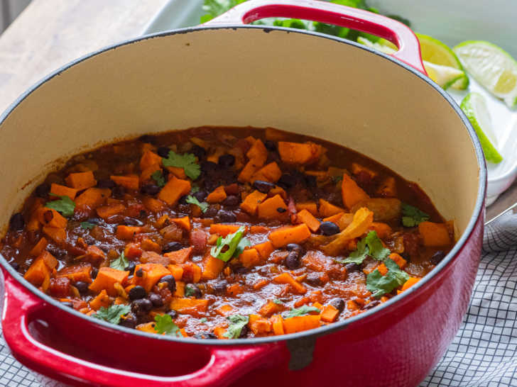 black bean sweet potato chili