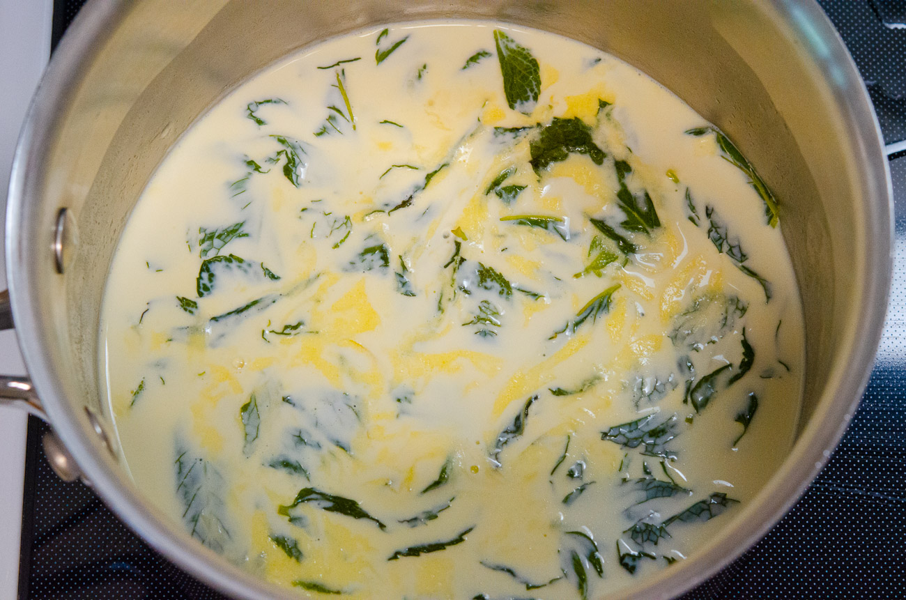 Combine milk and heavy cream in a saucepan. Bring just to a simmer, but not to a full boil. Add mint leaves, cover, remove from heat, and let sit 1 hour.