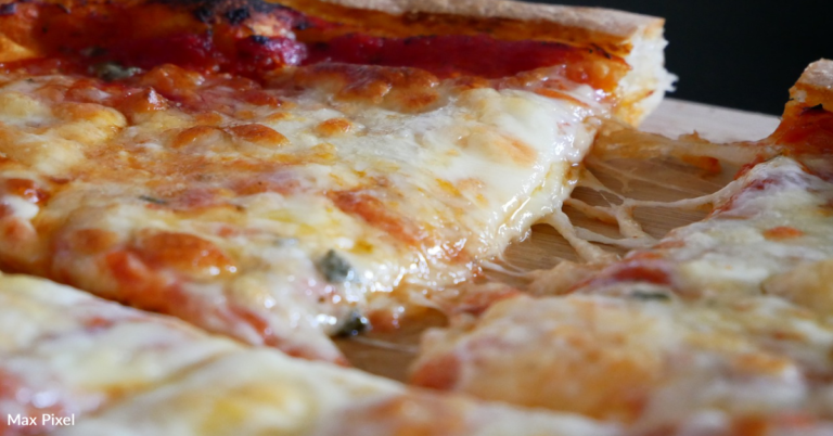 Study Shows Where To Buy The Most Expensive Pizza In The United States