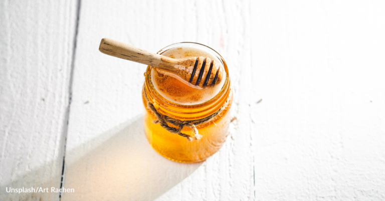 How To Keep Honey From Spilling And Making A Sticky Mess