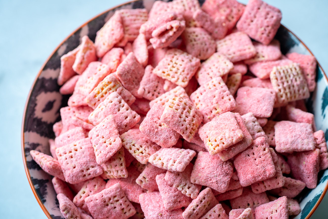 Strawberry Shortcake Puppy Chow