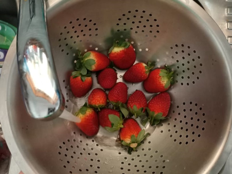 rinsed berries