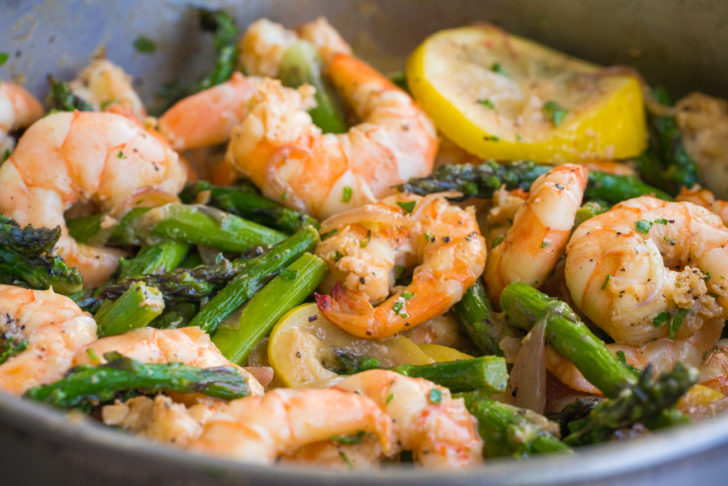 garlic butter shrimp and asparagus