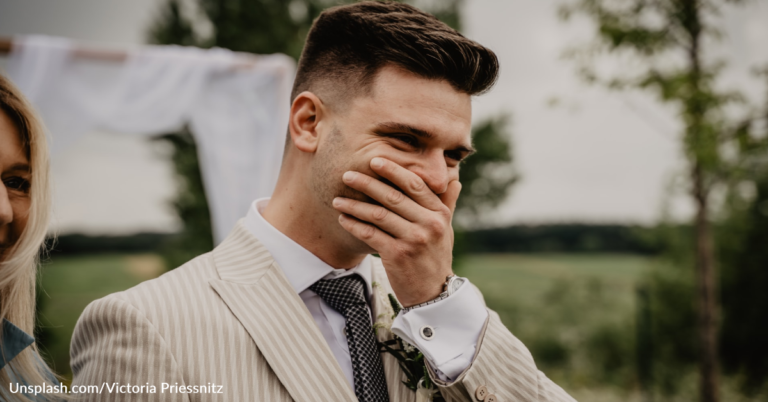 Groom Walking Down The Aisle Breaks Into Dance And Puts On A Show