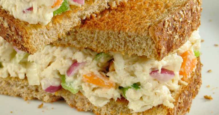 Mango Chutney Chicken Salad