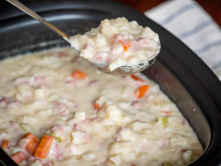 SLow cooker ham and veggie soup