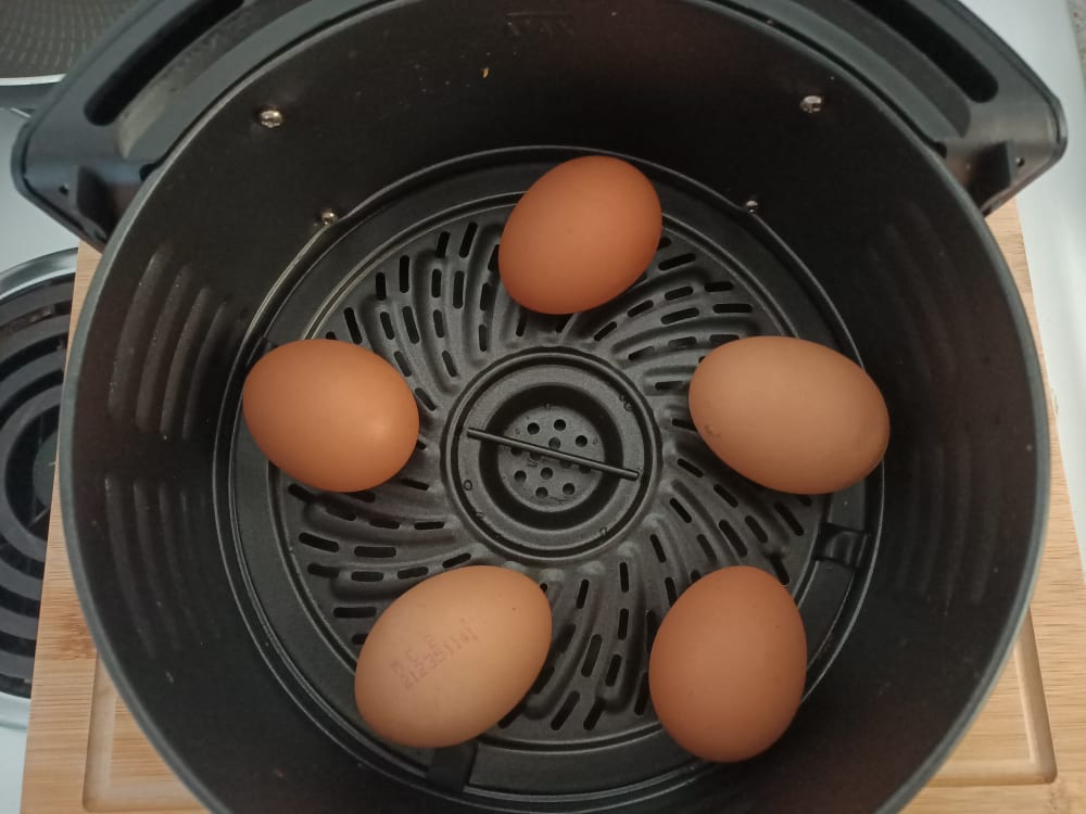 5 eggs in air fryer