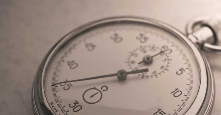 This Is How Long It’s Actually Supposed to Take to Pee