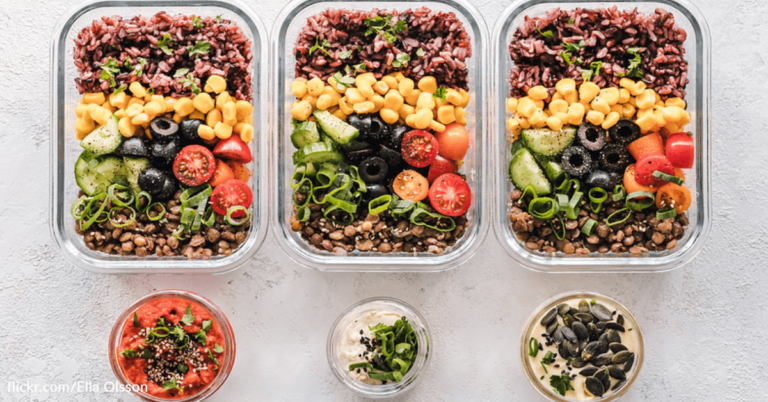 Man And Girlfriend Lose 210lbs Using Meal Prep