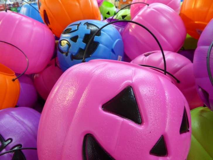 This Is What You Need To Know About Blue Halloween Buckets 12 Tomatoes