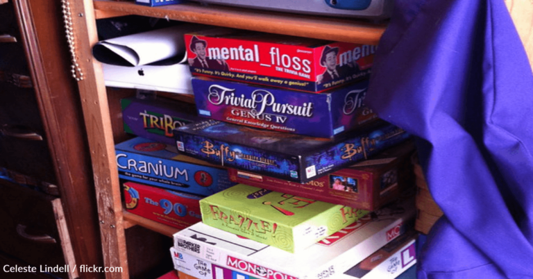 Mom’s Way of Storing Board Games Is Dividing The Internet