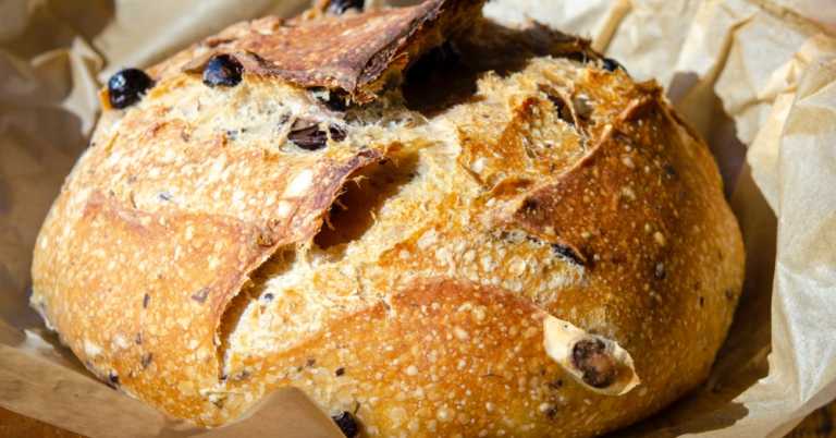 No-Knead Olive Bread