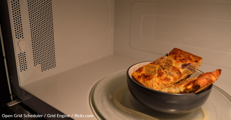 Microwave Your Food Without Having A Frozen Center