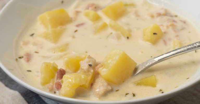 Easy New England Clam Chowder
