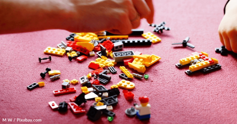 Man Turns LEGOs Into Functioning Coffee Machine