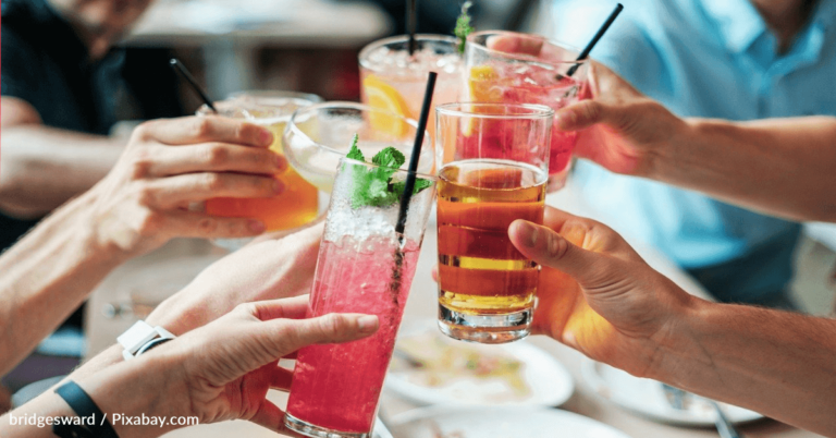Viral Hack Claims To Remove The Alcohol Taste From Your Cocktails