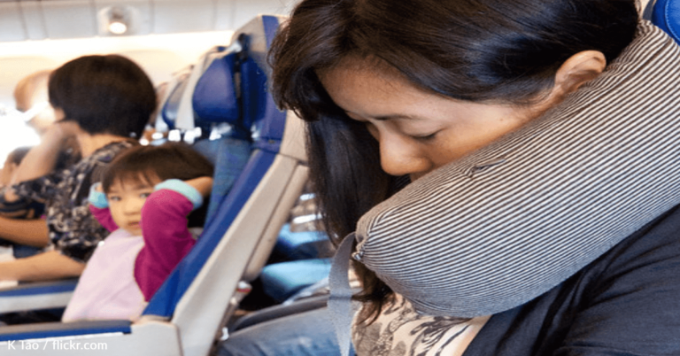 The Correct Way To Use A Travel Pillow