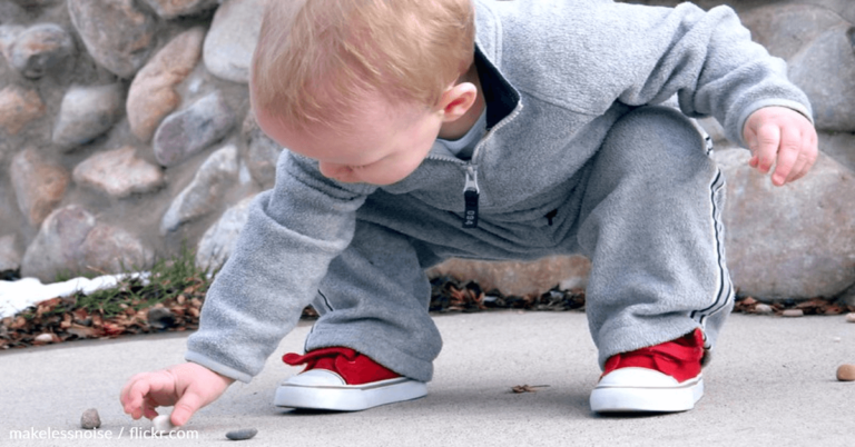 Moms Turn Trash Into Treasure With Beautiful Lamps Full Of Childhood Memories