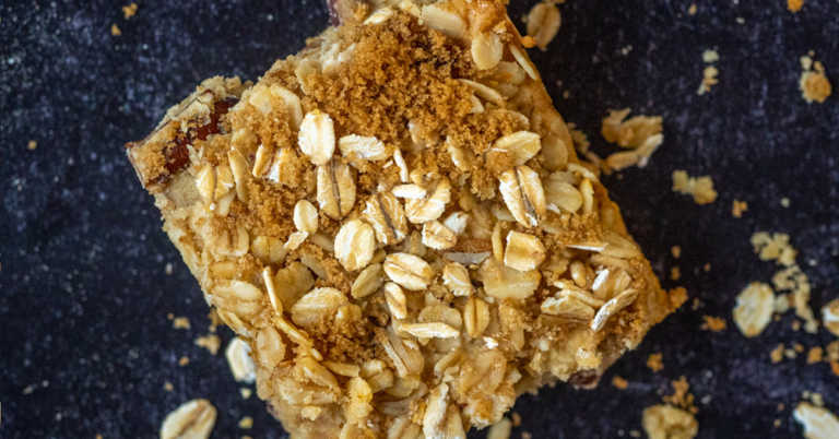 Oatmeal Pecan Blondies