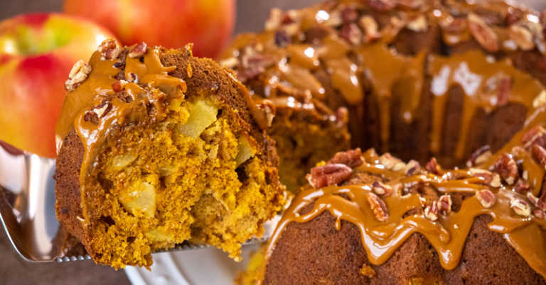Pumpkin Apple Bundt Cake