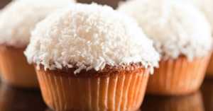 White Snowball Cupcakes
