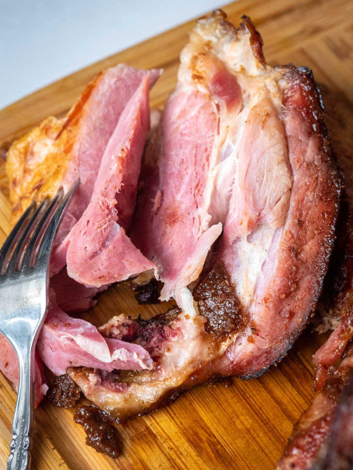 Honey Glazed Ham - Easy and Delish