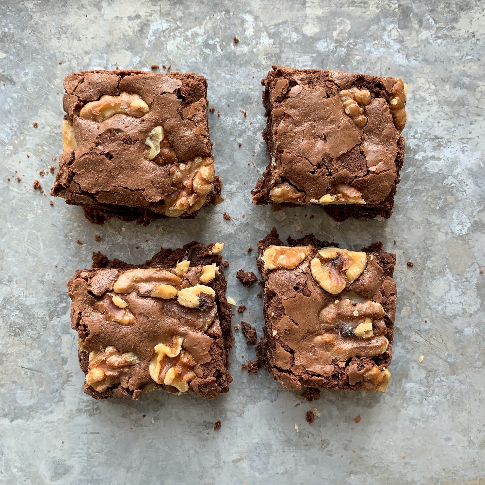 Katharine Hepburns Walnut Brownies 