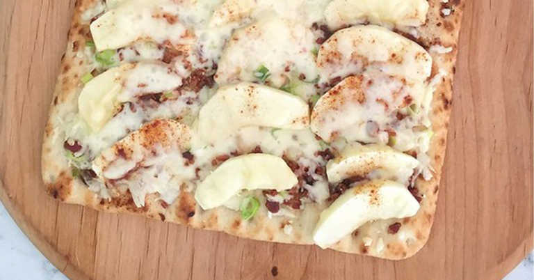 Maple Bacon Apple Pizza