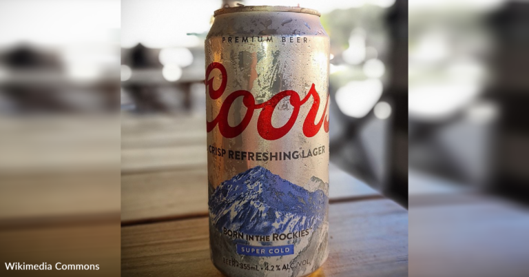 Coors Light And Hungry-Man Created A Ready-Made Thanksgiving Feast