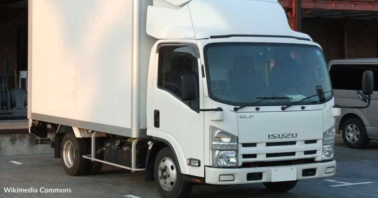 Grad Student Transforms Box Truck Into A Luxury Apartment