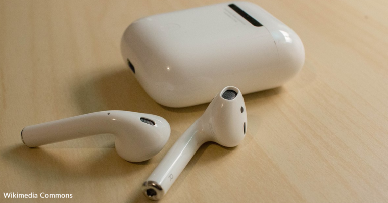 The Correct Way To Clean AirPods Without Damaging Them
