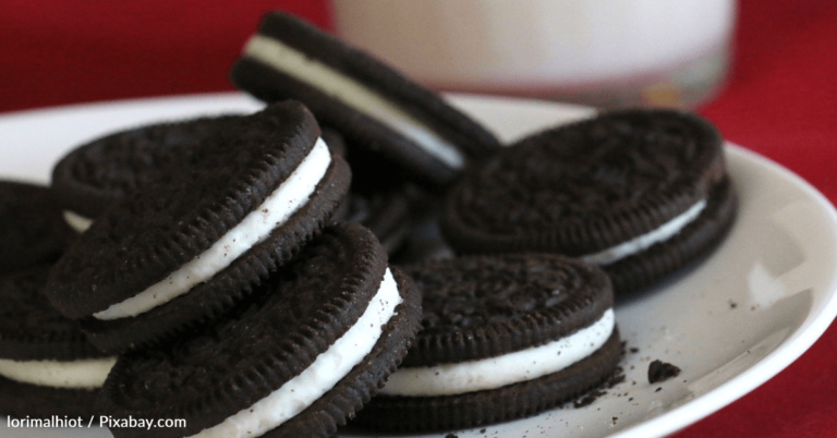 Oreos To Release A New Thins Extra Stuf Cookie Just In Time For New Year