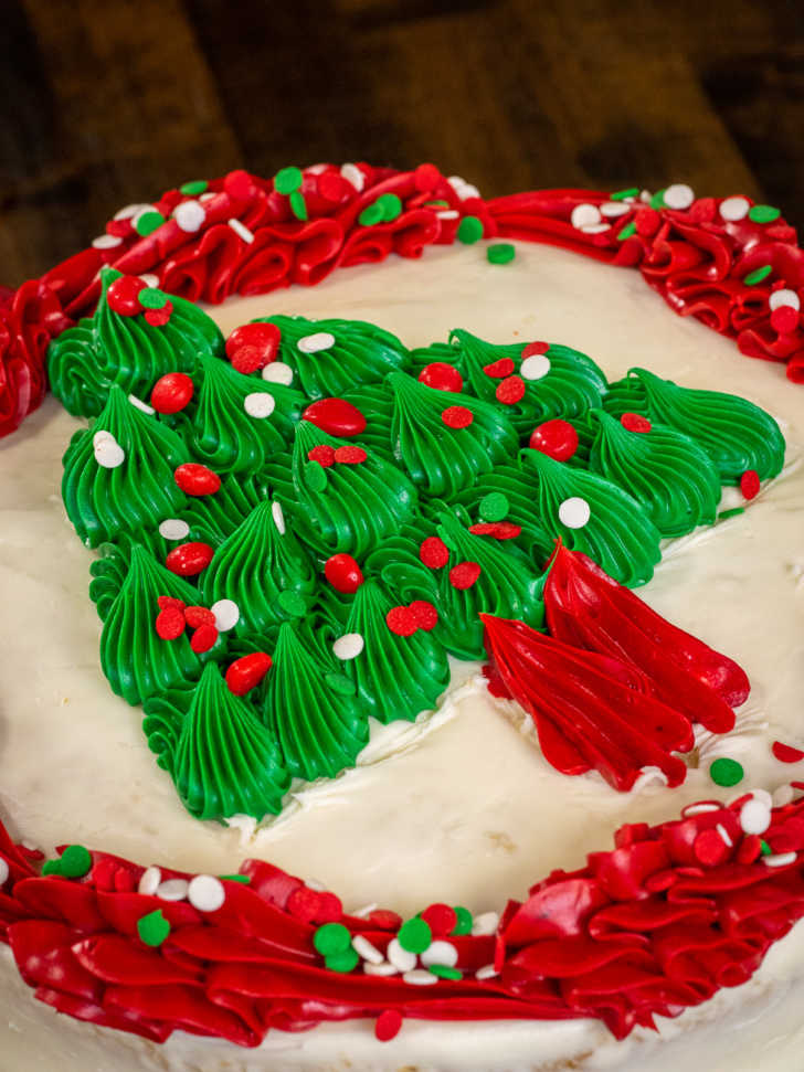 christmas themed sheet cakes