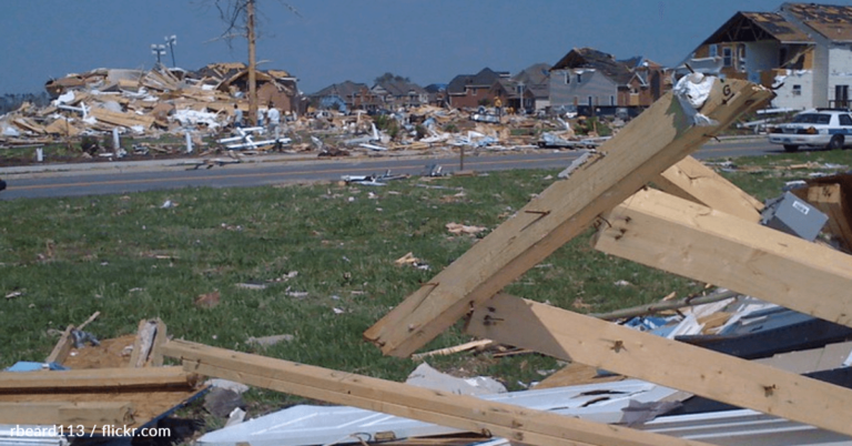 Man Drives Grill And Truck Full Of Food To Help Tornado Victims In Kentucky