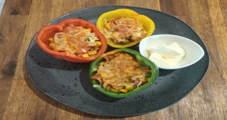 Super Simple Air Fryer Stuffed Peppers