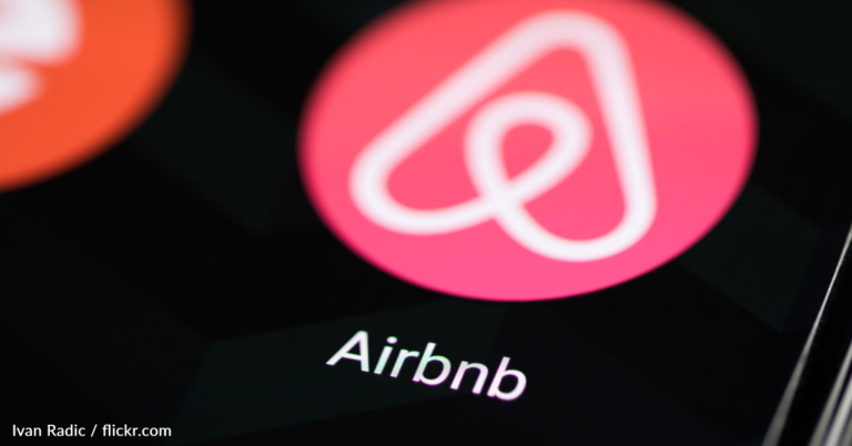 Woman Is Shocked To Find Out Her Airbnb Is In The Middle Of A Restaurant