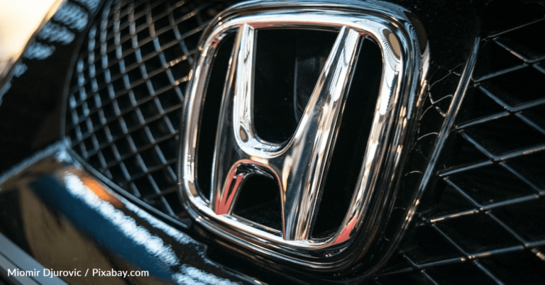 Why Some Honda And Acura Clocks Are Stuck In 2002