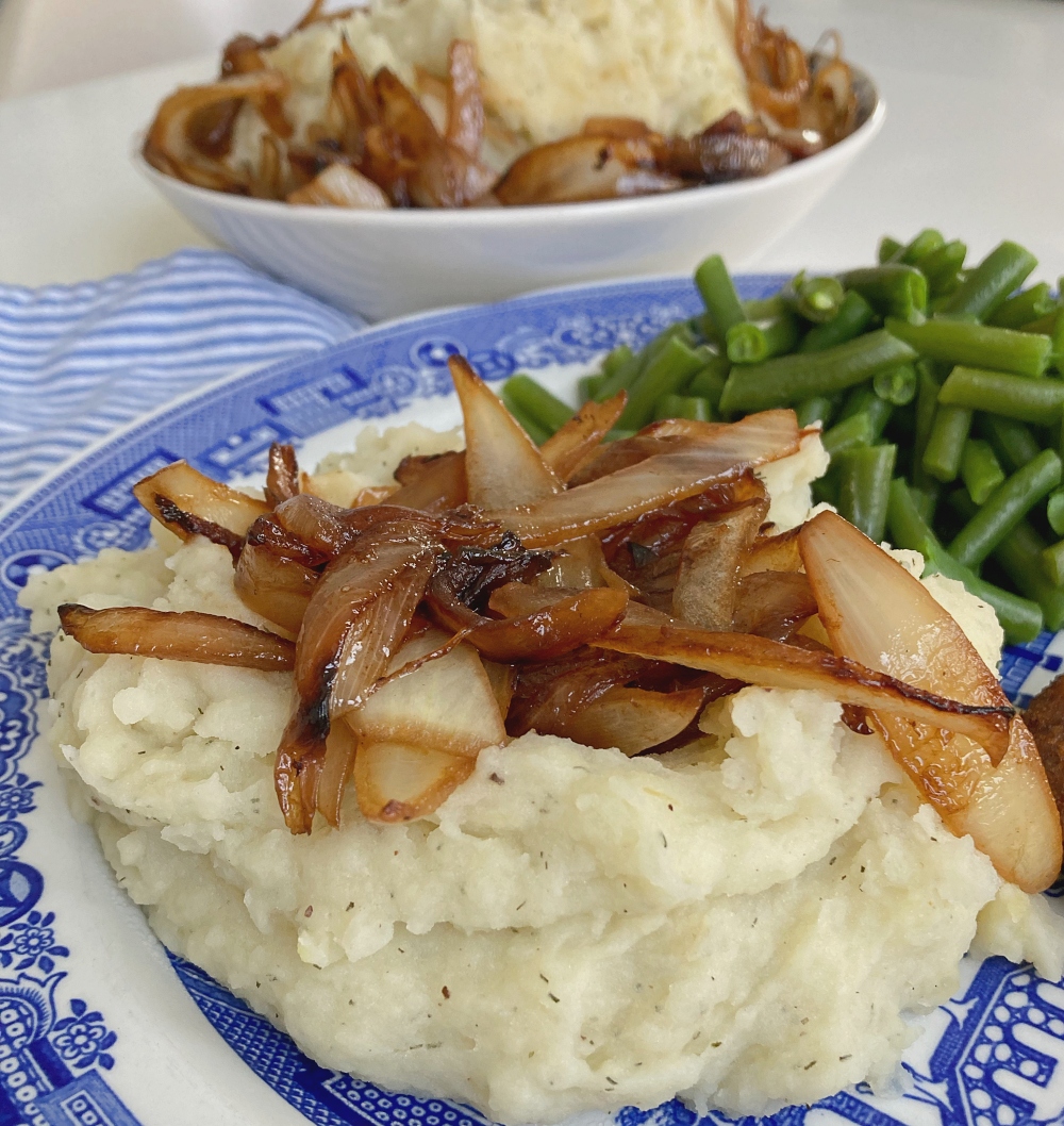 German “Heaven and Earth” Potatoes