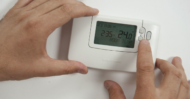 The Best Setting For Your Thermostat In Winter | 12 Tomatoes