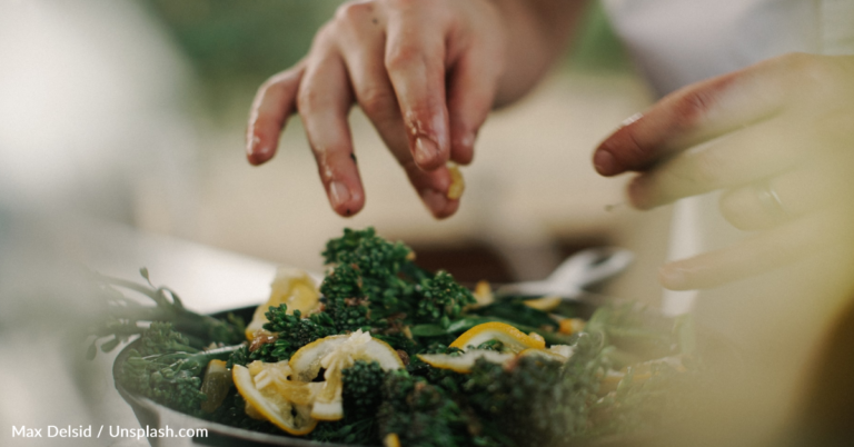 Husband Made ‘Hormone Food’ For Infertile Wife And Now They’re Expecting