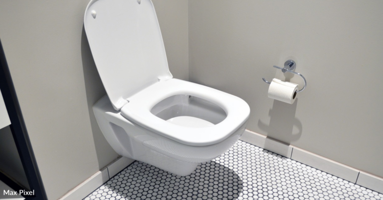 How To Keep Your Bathroom Smelling Fresh Without Breaking The Bank