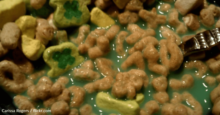 Lucky Charms Is Bringing Back Its Cereal That Turns Milk Green