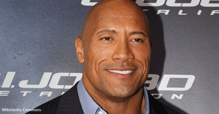 Dwayne Johnson Plays “Smash Face” With His 6-Year-Old Daughter