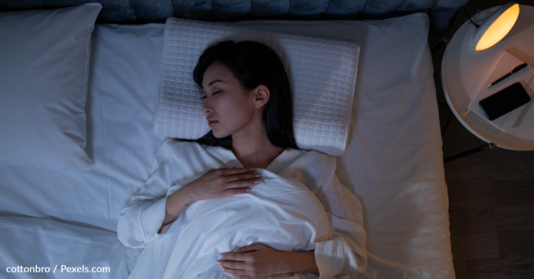 How An Ice Pack Can Help You Sleep All Night