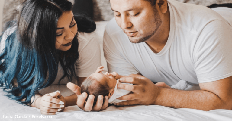 Massage Expert Shares Tips For Getting A Fussy Baby To Sleep